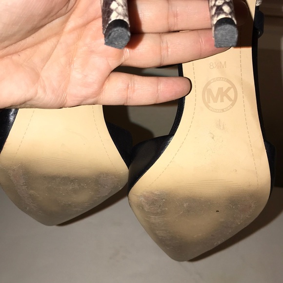 Michael Kors heels - Picture 4 of 6